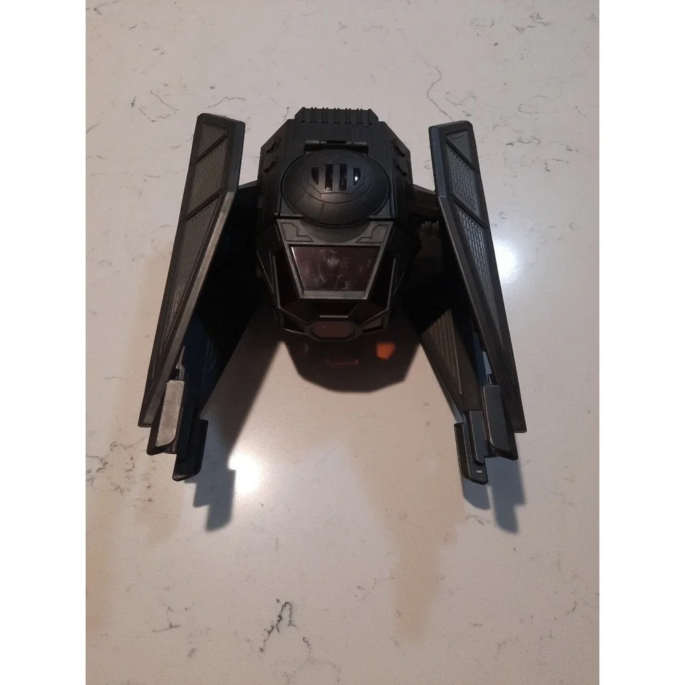 Kylo Ren TIE Silencer Star Wars Galactic Heroes 2017 Hasbro Lucasfilm Space Ship